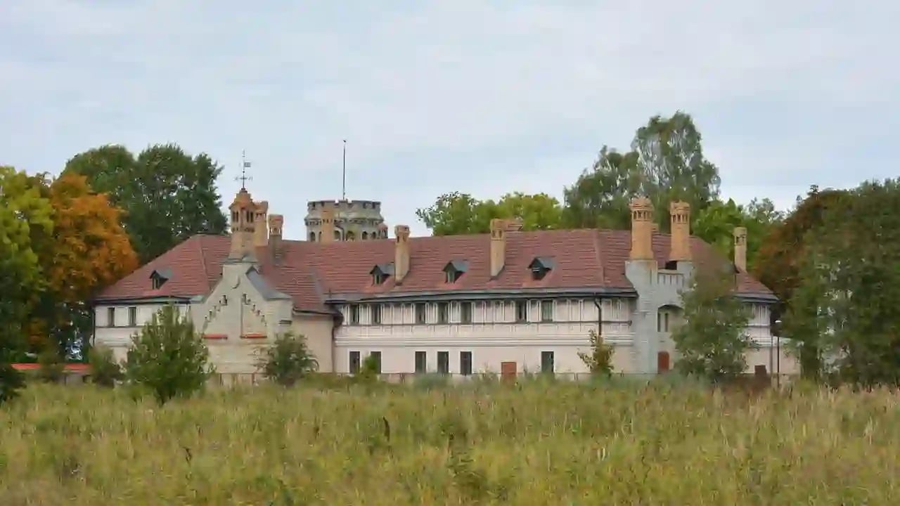 maarjamae palace